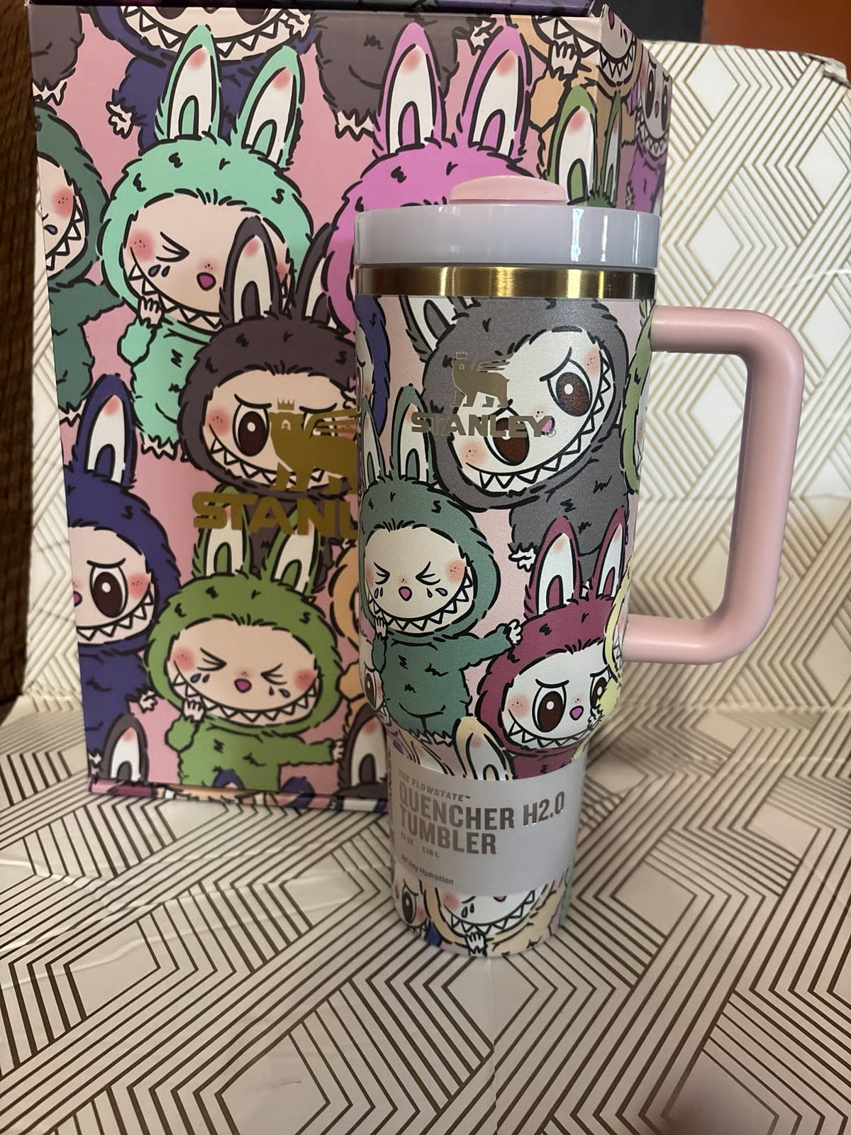 🌟 Labubu Tumbler – Cute, Quirky & Functional!